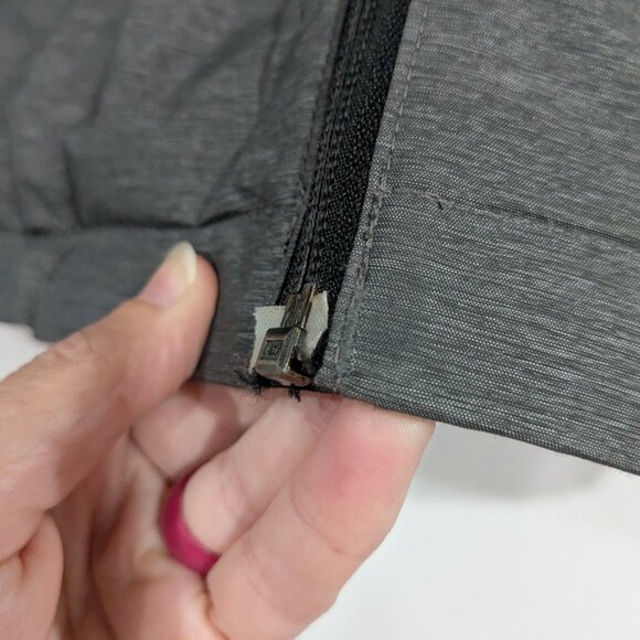 The North Face Synthetic Fill Winter Coat Black Grey Size XL - Picture 4 of 9